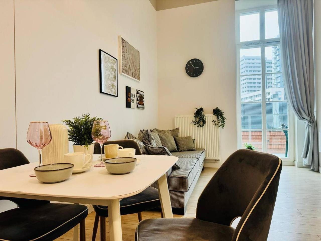 Absyntapartments 24 Rynek ヴロツワフ エクステリア 写真